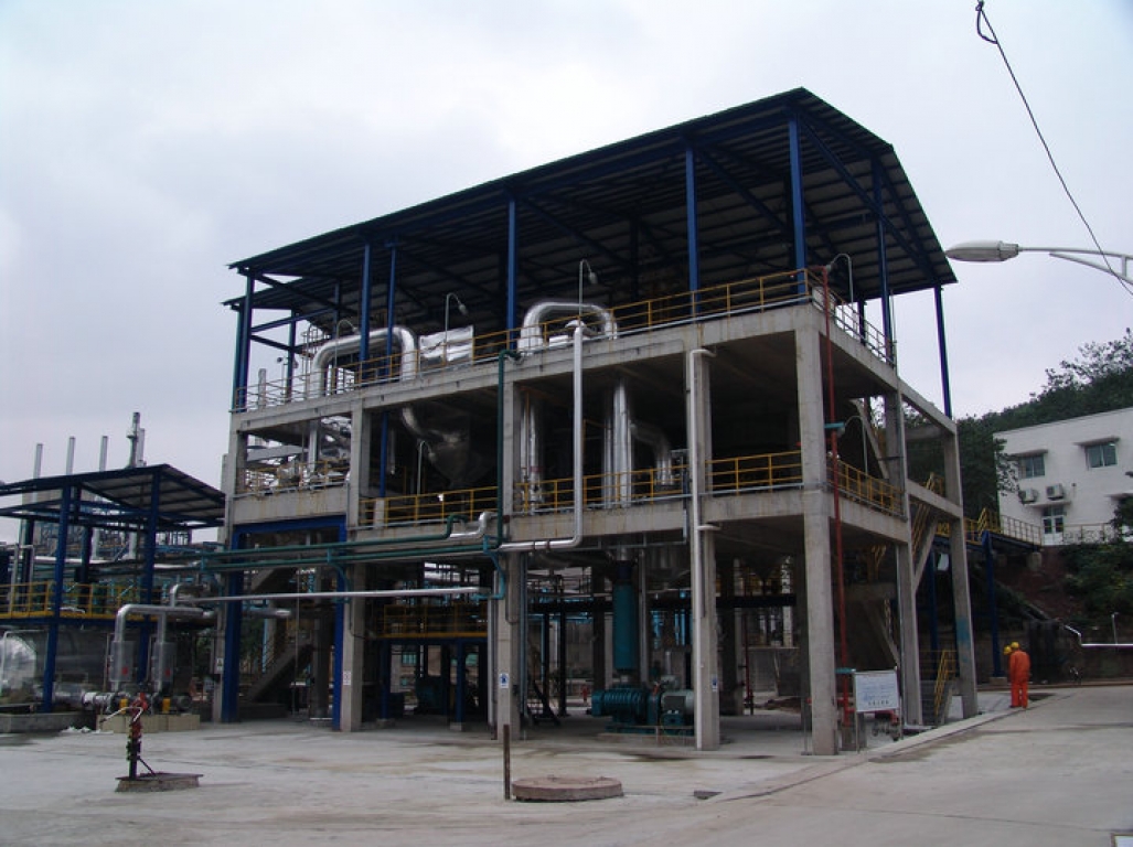 自主建設(shè)投資2000萬(wàn)的1100m3、/年醋酸乙烯催化劑配制裝置